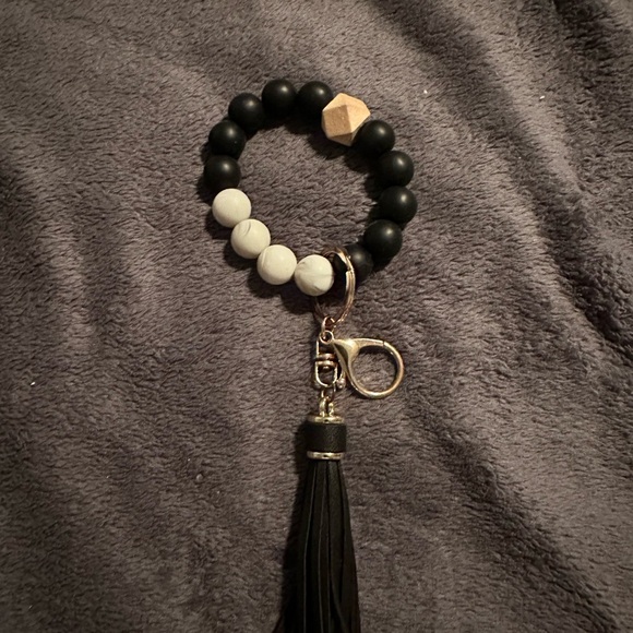 Keychain - Picture 3 of 3